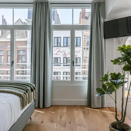 Huswell - Modern In The Centre Of Apartment Antwerp